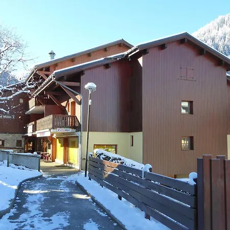 Renove Cosy Avec Piscine, Pour 4 Personnes, Proche Des Pistes Et Du Village. - Fr-1-342-180 Apartment *